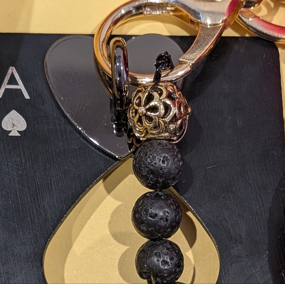 Elegant Red Tassel and Pom Pom Keychain - Picture 2 of 15